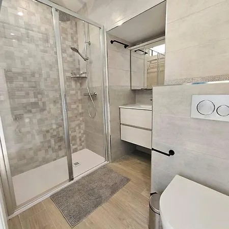 Apartment 3 Pieces Vue Sur Le Cap Martin *